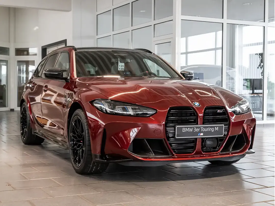 BMW M3 xDrive Competition Touring - Thumbnail 4