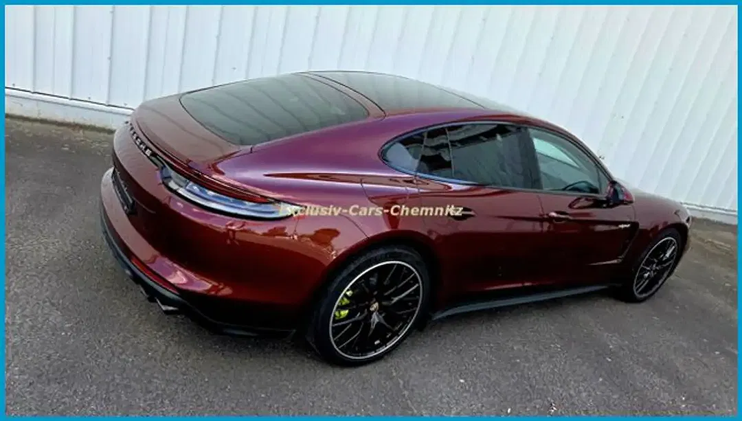 Porsche Panamera E-Hybrid - Thumbnail 4