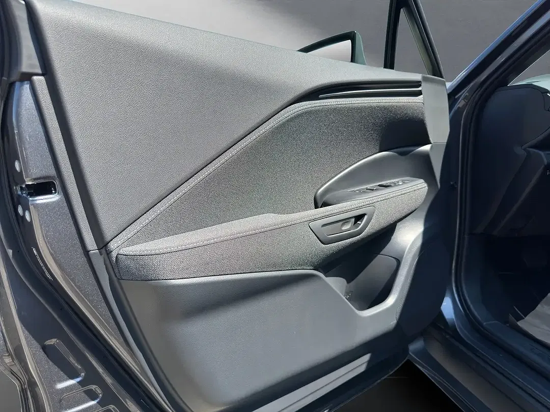 Lexus LBX 1.5 Basis - Thumbnail 12