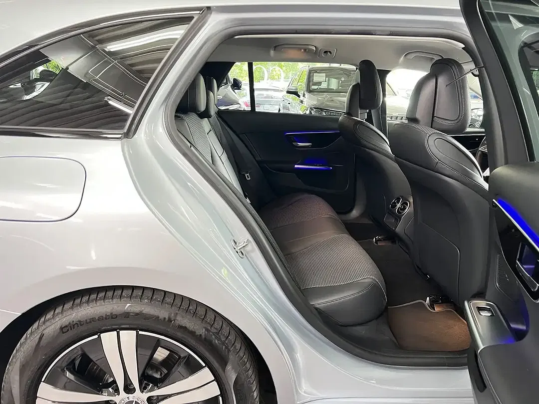 Mercedes-Benz C 220 Avantgarde Night - Thumbnail 15
