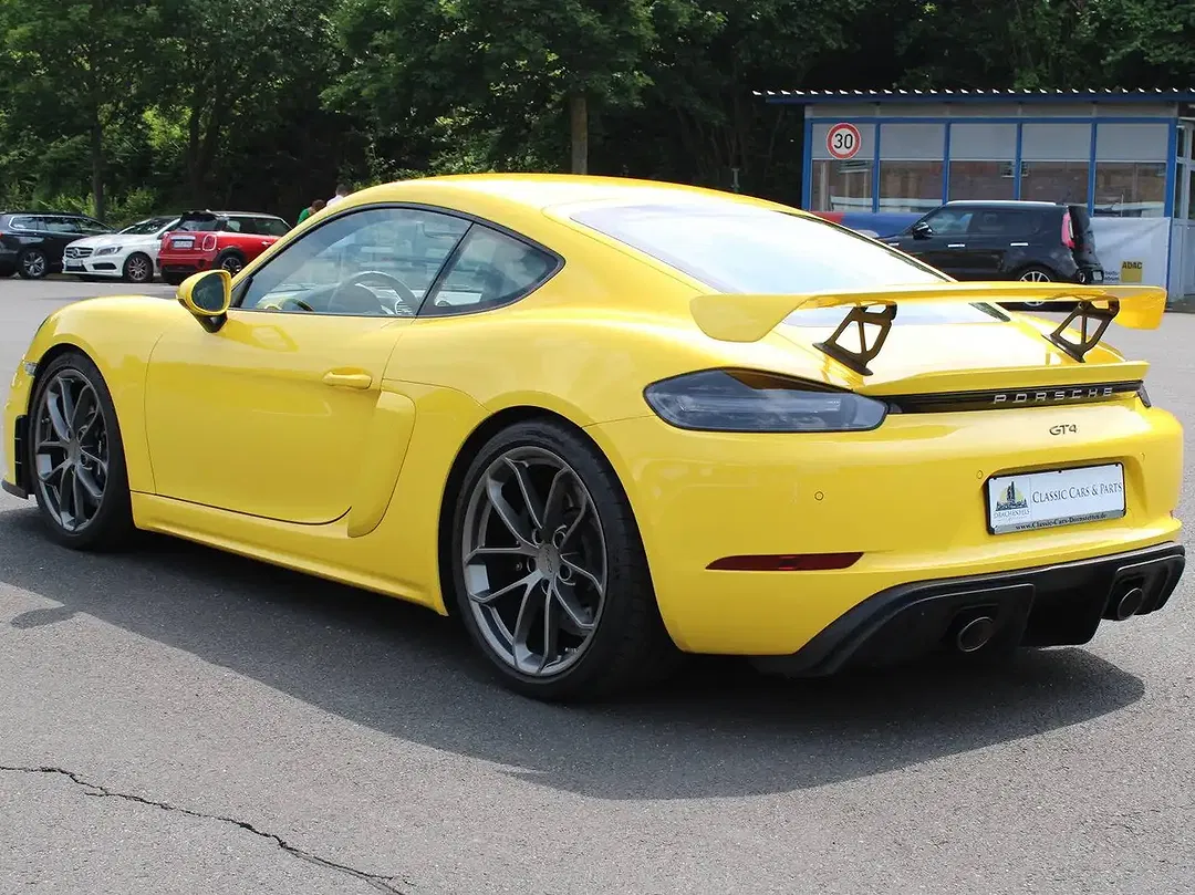 Porsche Cayman PASM - Thumbnail 3
