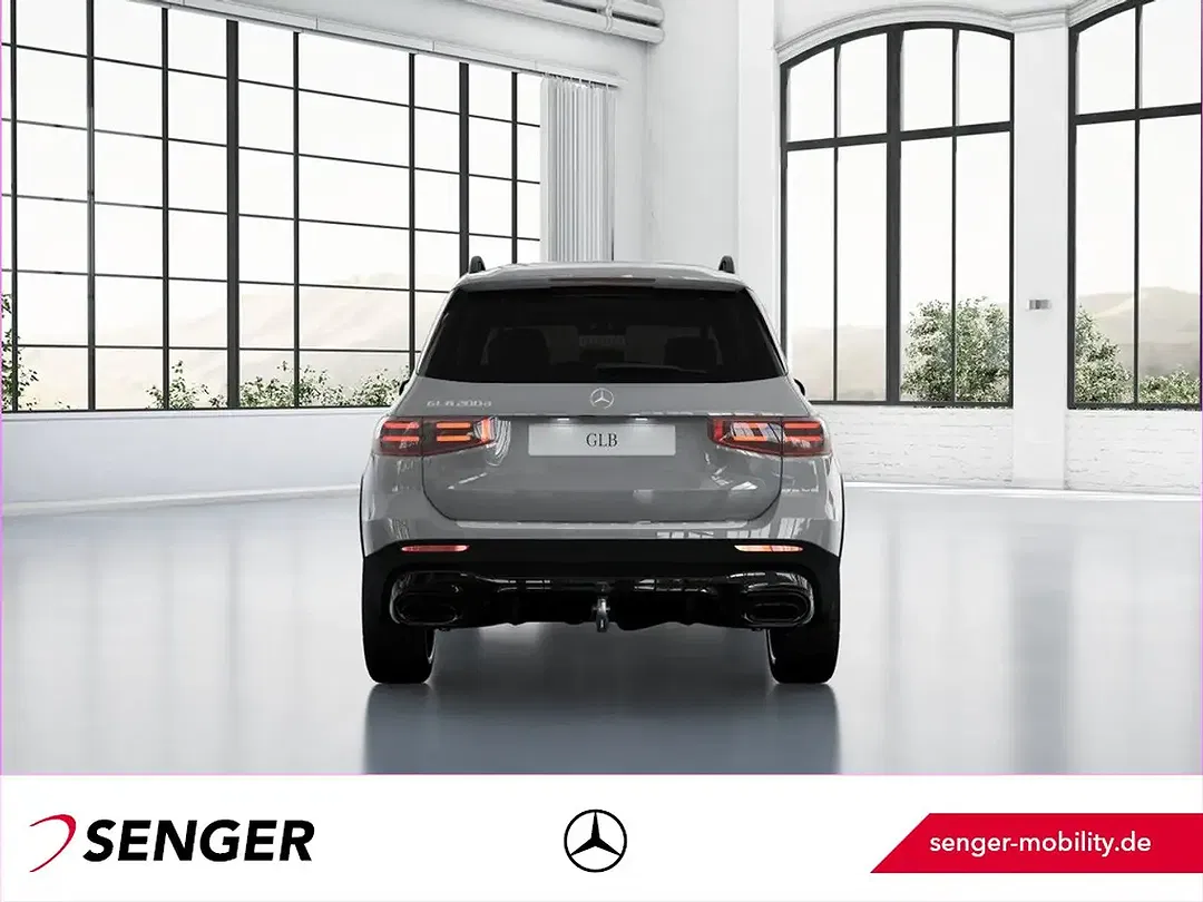 Mercedes-Benz GLB 200 AMG Line - Thumbnail 5