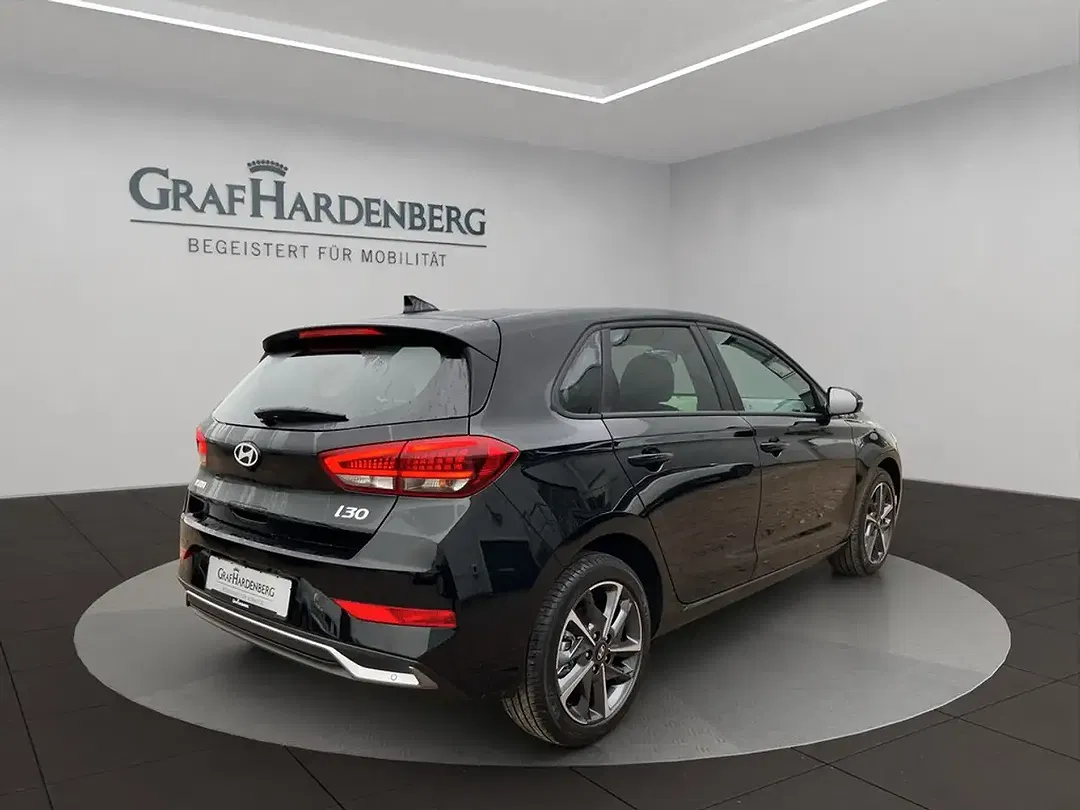 Hyundai i30 1.5 T-GDI MHEV Advantage - Thumbnail 6