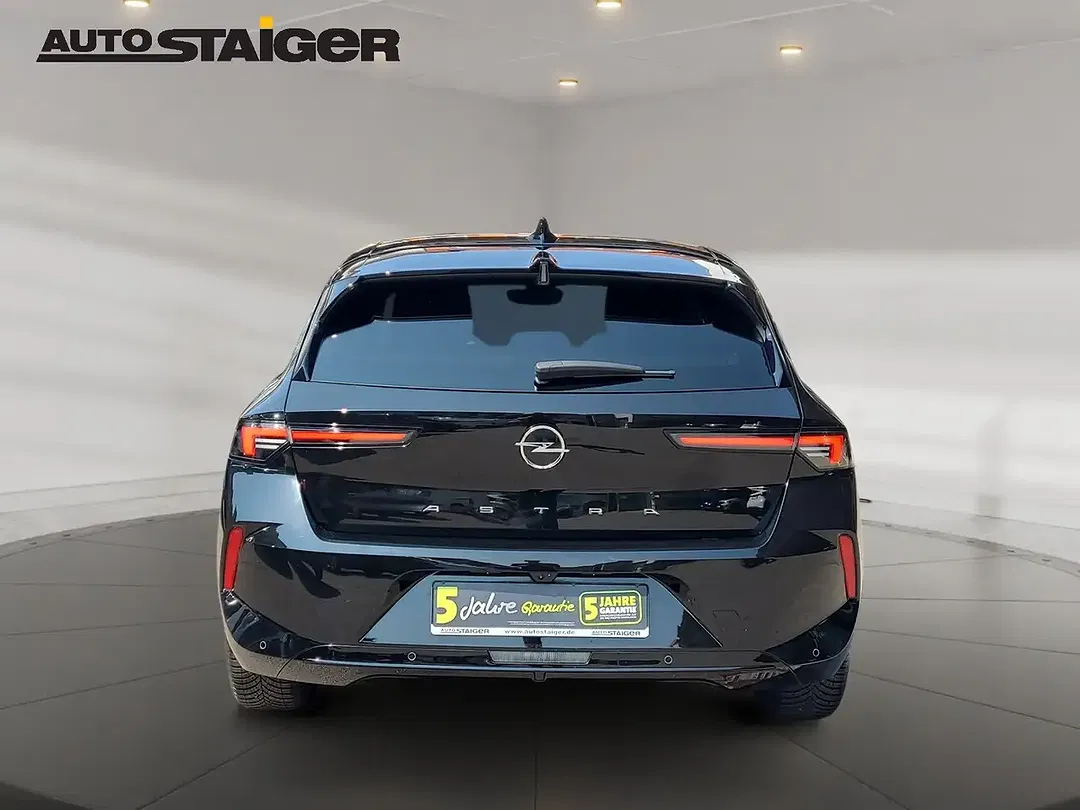 Opel Astra AUT Elegance - Thumbnail 6