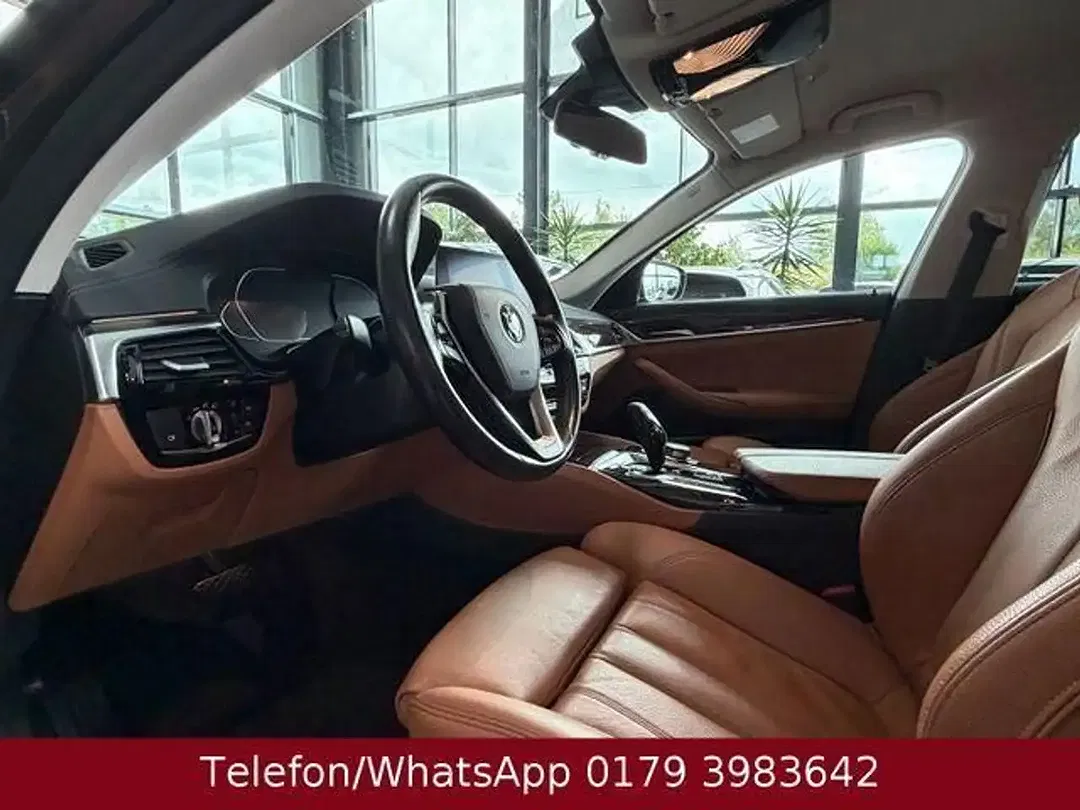 BMW 520 xDrive Touring Luxury Line - Thumbnail 10