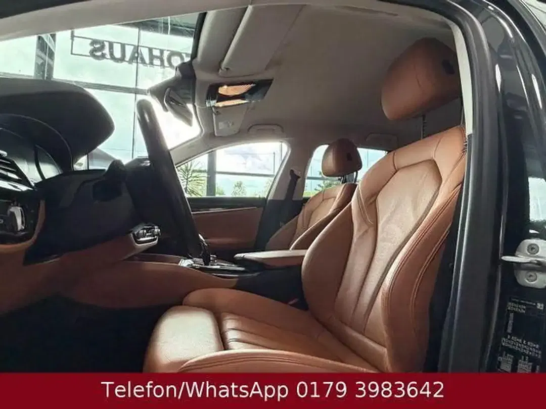 BMW 520 xDrive Touring Luxury Line - Thumbnail 8