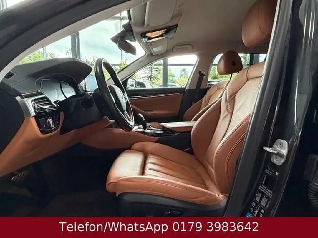 BMW 520 xDrive Touring Luxury Line - Thumbnail 9