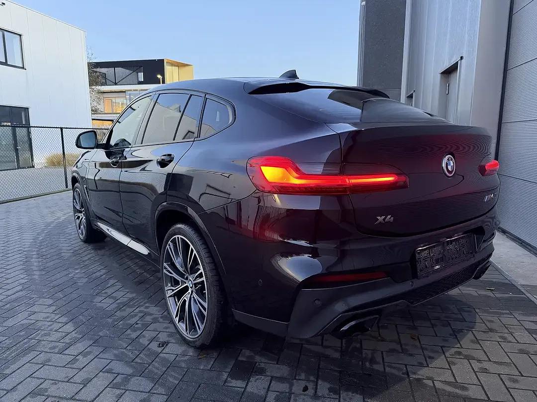 BMW X4 M MHEV - foto 2