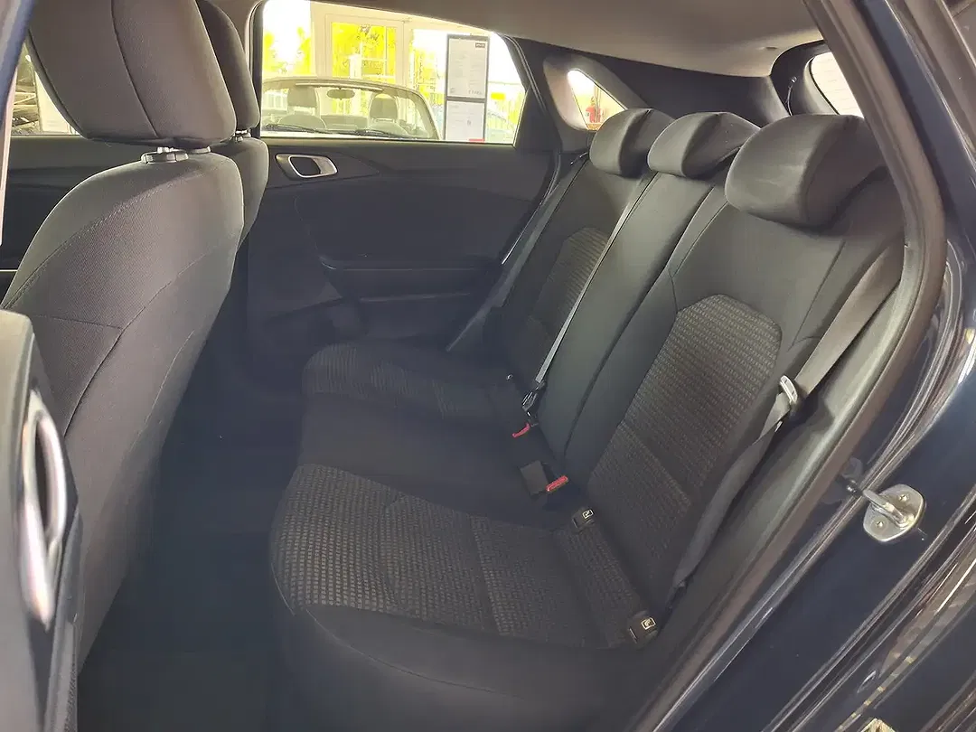 Kia Ceed / cee'd 1.4 - Thumbnail 11