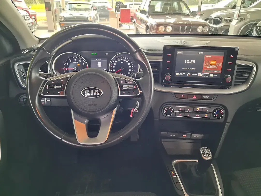 Kia Ceed / cee'd 1.4 - Thumbnail 9