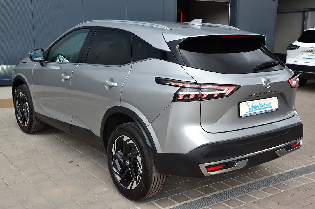 Nissan Qashqai 1.3 DIG-T MHEV N-Connecta - Thumbnail 7
