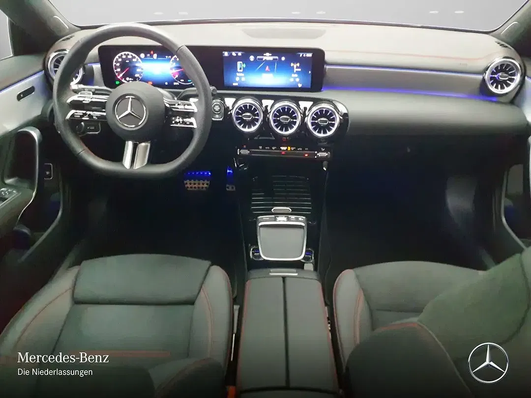 Mercedes-Benz CLA 200 7G-TRONIC AMG - Thumbnail 12