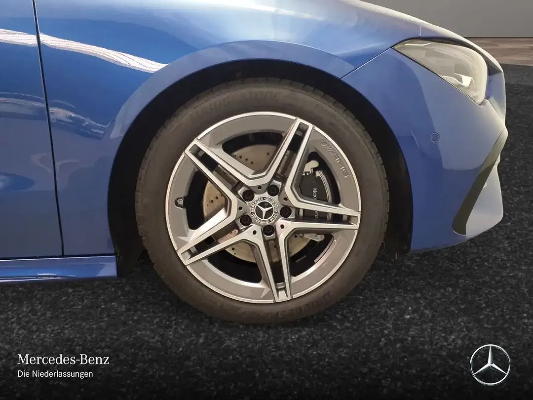 Mercedes-Benz CLA 200 7G-TRONIC AMG - Thumbnail 5