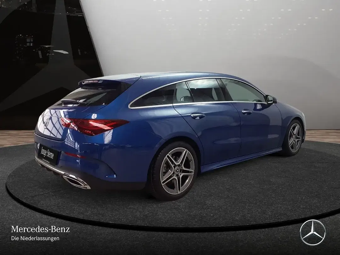 Mercedes-Benz CLA 200 7G-TRONIC AMG - Thumbnail 7
