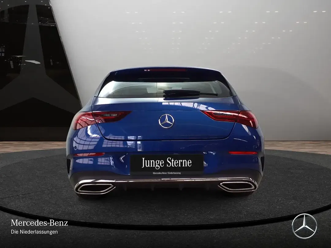 Mercedes-Benz CLA 200 7G-TRONIC AMG - Thumbnail 8