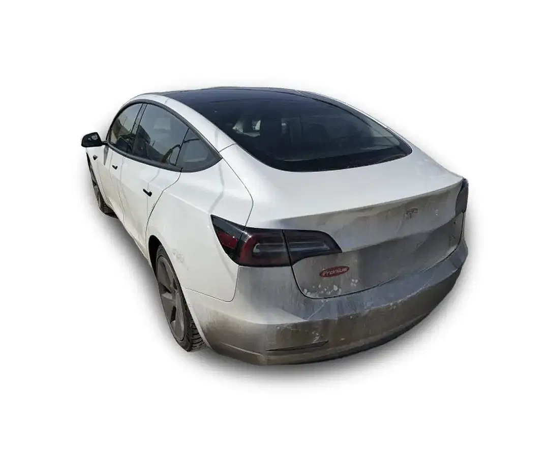 Tesla Model 3 Standard Range Plus - Thumbnail 4