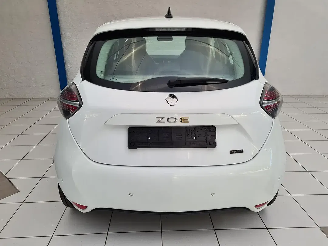 Renault ZOE Evolution - Thumbnail 8