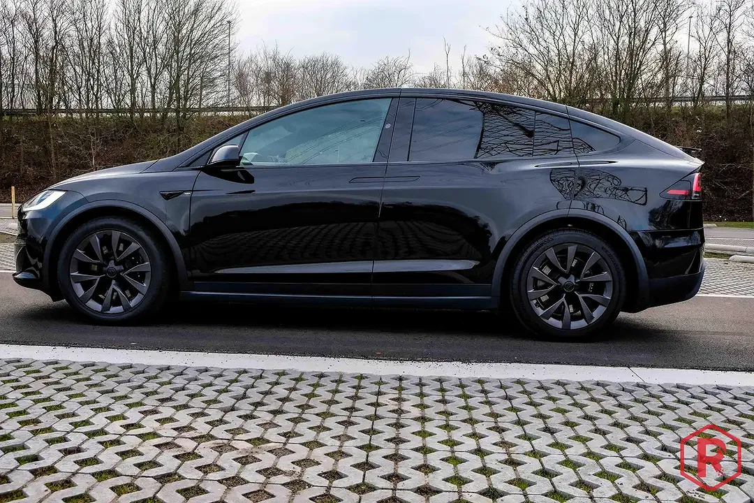 Tesla Model X AWD Long Range - Thumbnail 8