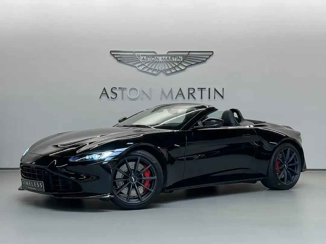 Aston Martin Vantage Roadster - Thumbnail 3