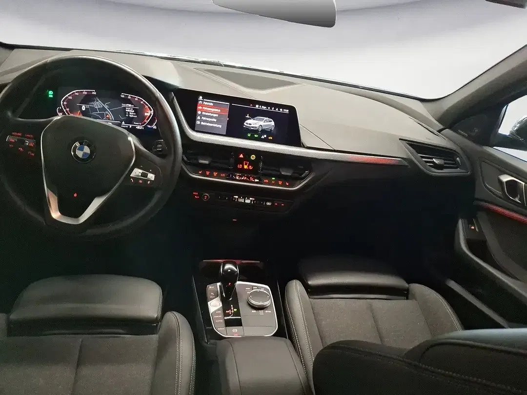 BMW 118 - Thumbnail 11