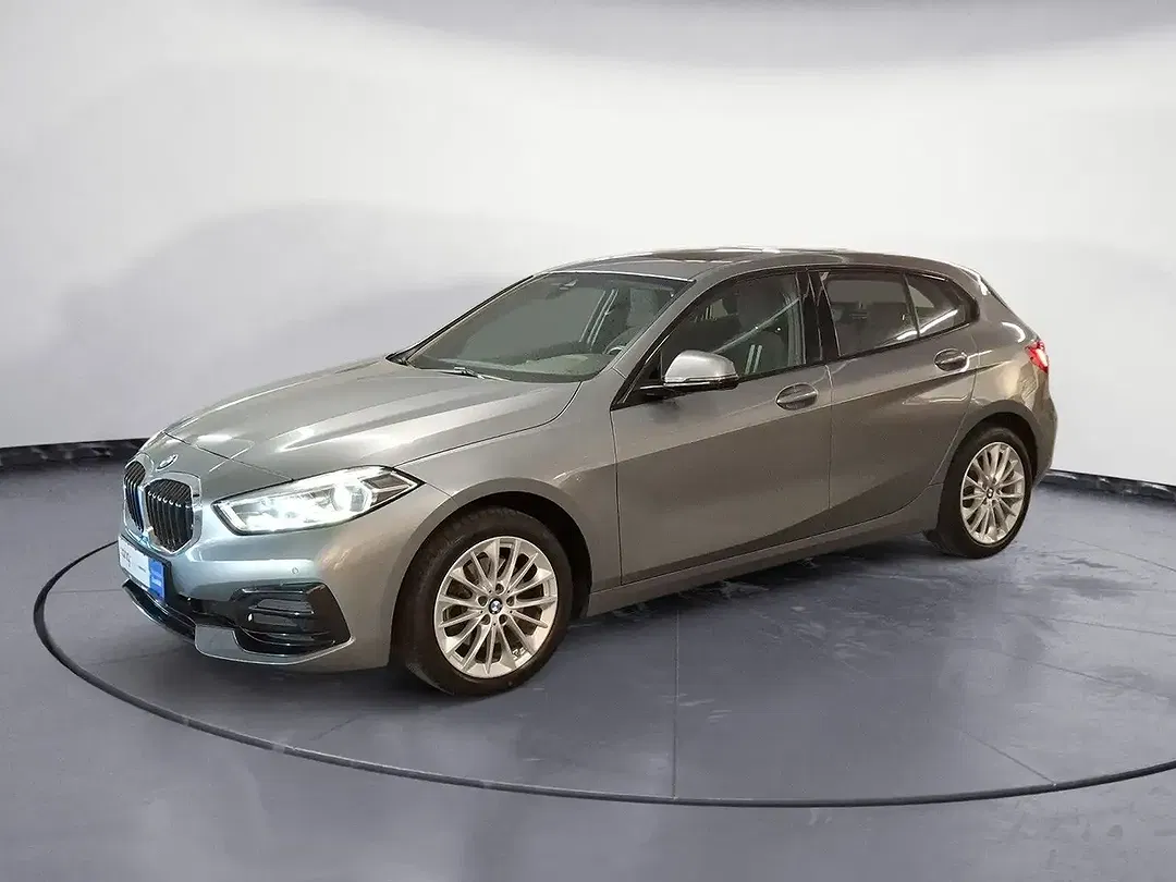 BMW 118 - Thumbnail 1