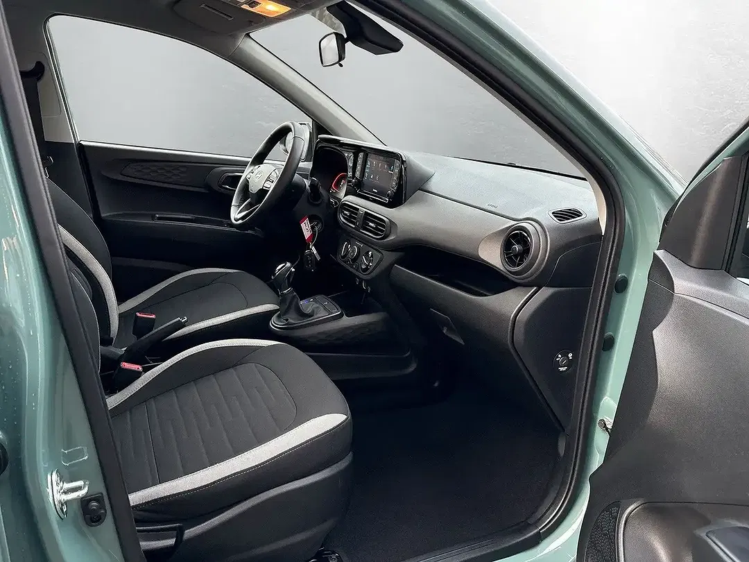 Hyundai i10 1.2 AUT - Thumbnail 9