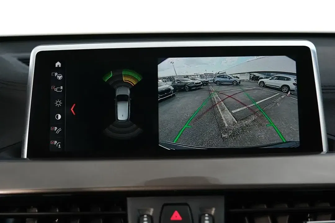 BMW X1 xLine - Thumbnail 12