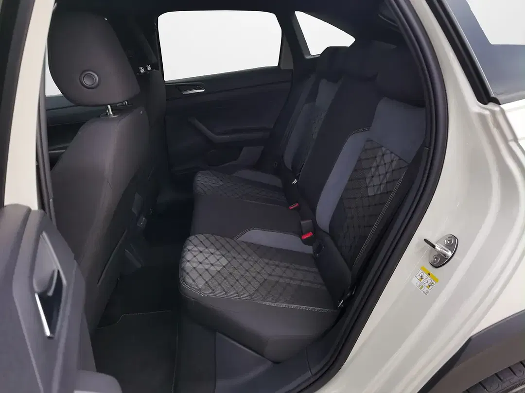 Volkswagen Taigo 1.5 TSI DSG R-Line Black Style - Thumbnail 11