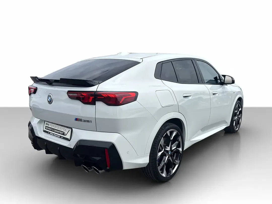 BMW X2 xDrive - Thumbnail 3
