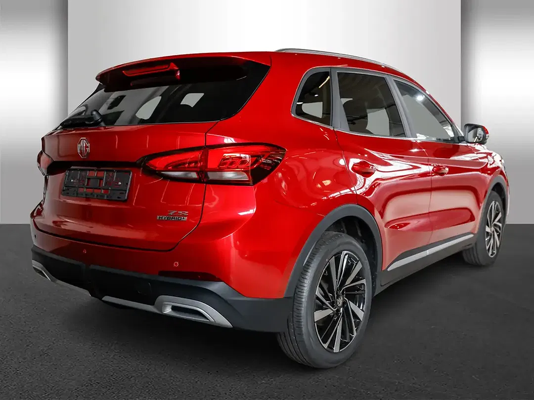MG ZS 1.5 Hybrid+ Luxury - Thumbnail 4