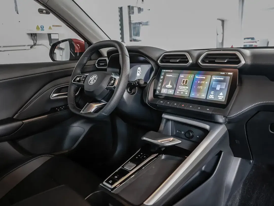 MG ZS 1.5 Hybrid+ Luxury - Thumbnail 6