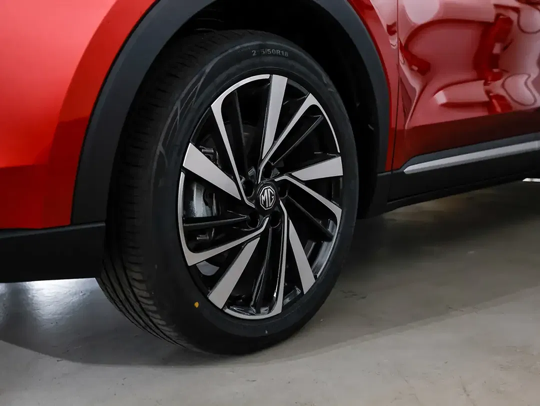 MG ZS 1.5 Hybrid+ Luxury - Thumbnail 7