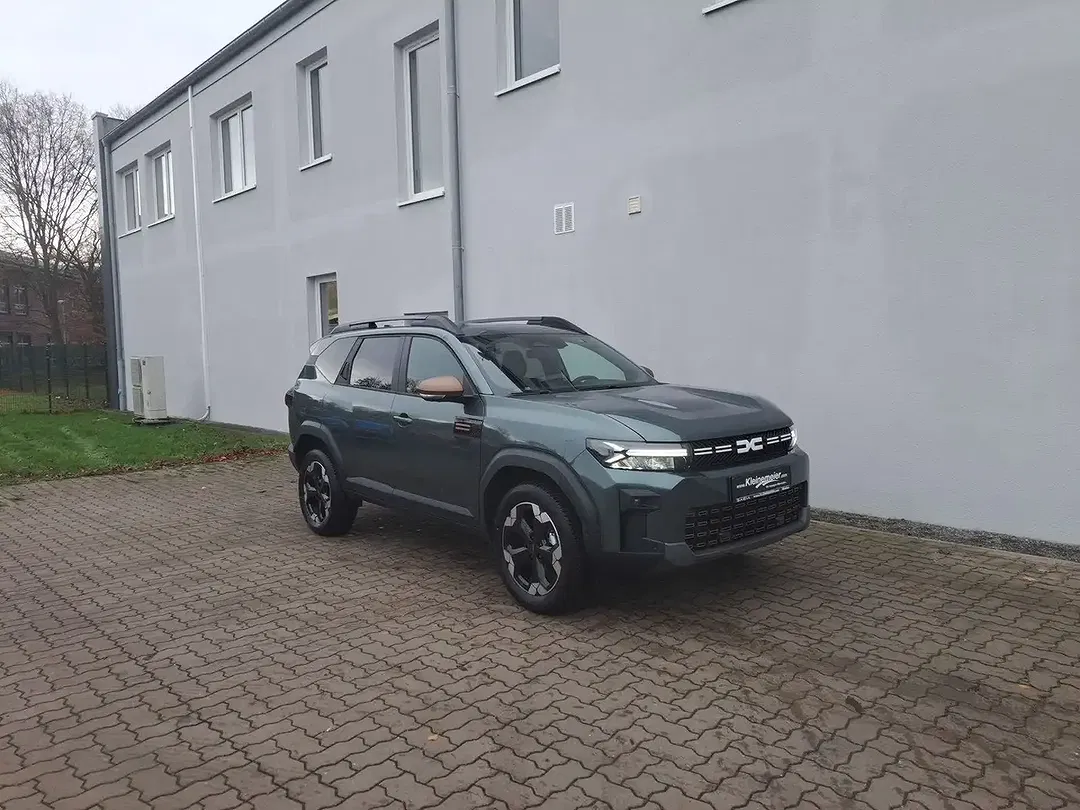 Dacia Bigster TCe 4x4 MHEV Extreme - Thumbnail 3