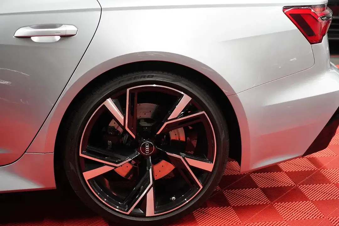 Audi RS6 4.0 TFSI quattro Avant - foto 15