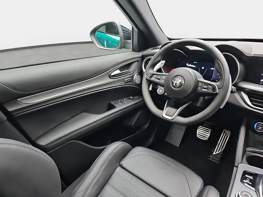 Alfa Romeo Stelvio 2.2 16V Diesel Q4 Veloce - Thumbnail 8