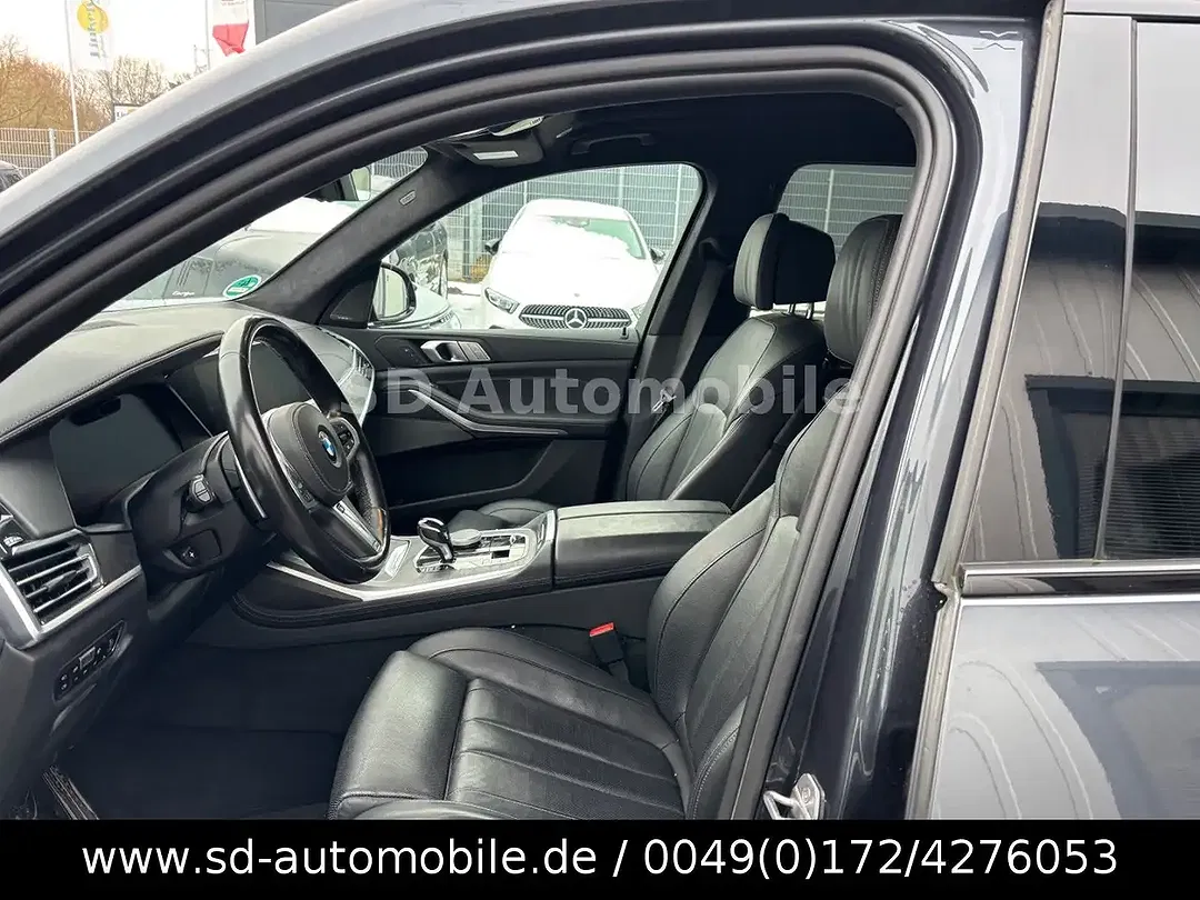 BMW X7 xDrive M Sport Individual - Thumbnail 6