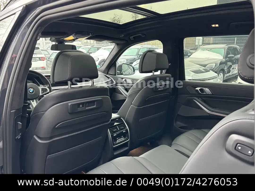 BMW X7 xDrive M Sport Individual - Thumbnail 7