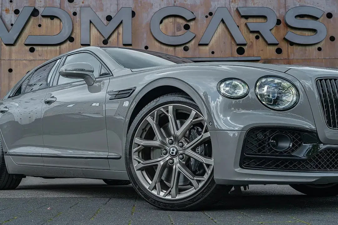 Bentley Flying Spur 6.0 W12 Speed Mulliner - Thumbnail 9