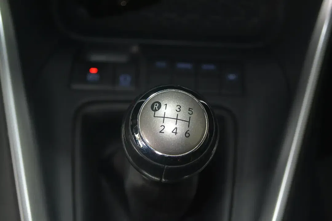 Toyota RAV 4 Plus - Thumbnail 12