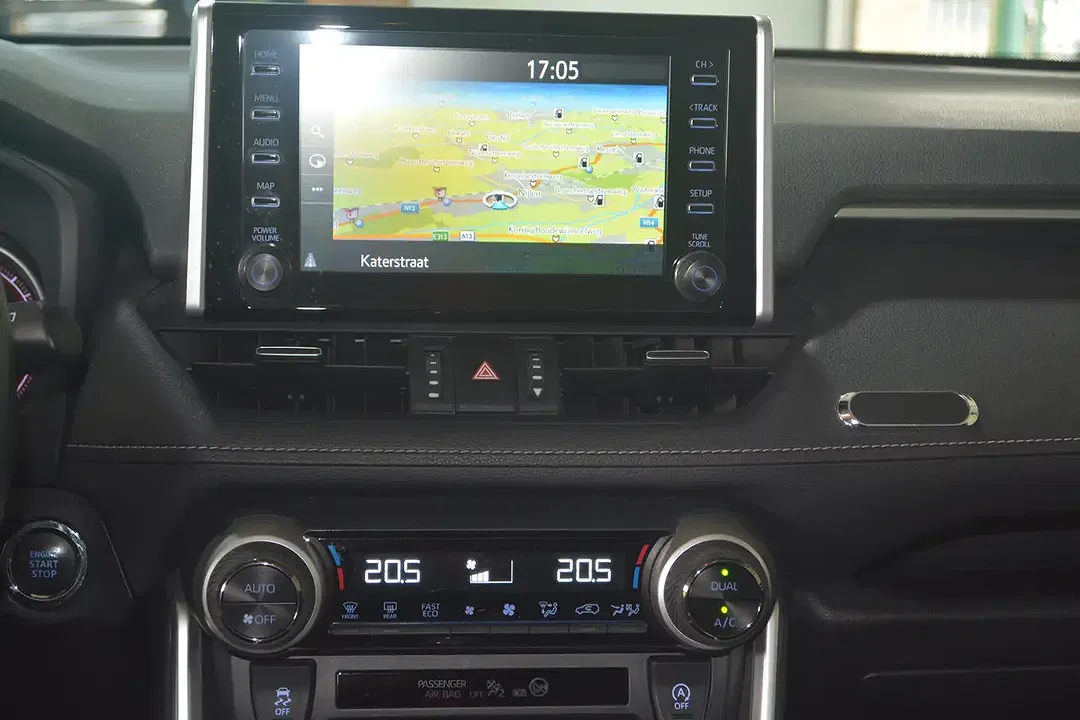 Toyota RAV 4 Plus - Thumbnail 8