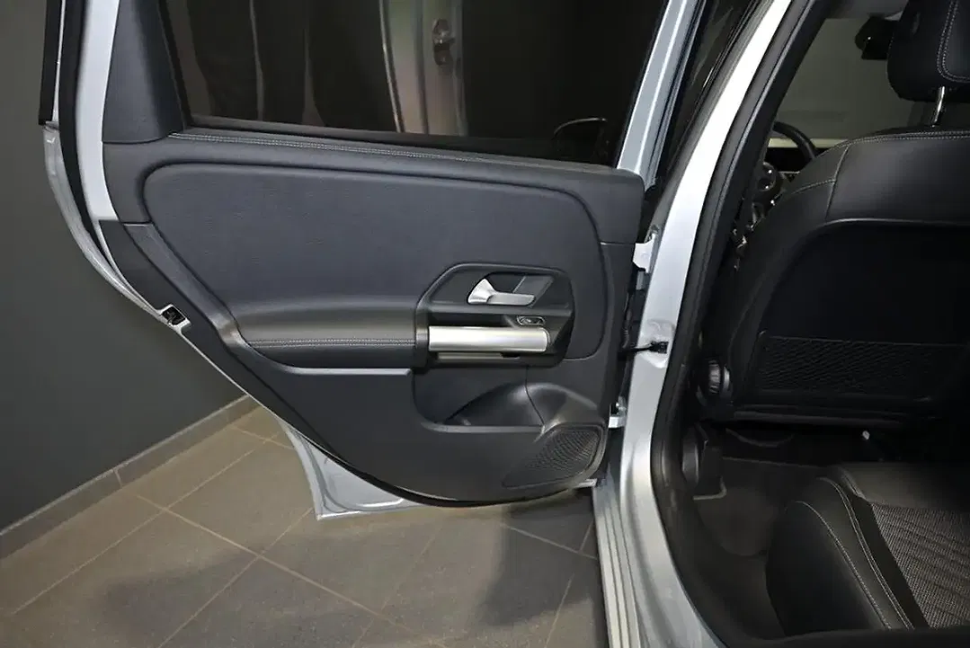 Mercedes-Benz B 200 MBUX - Thumbnail 25
