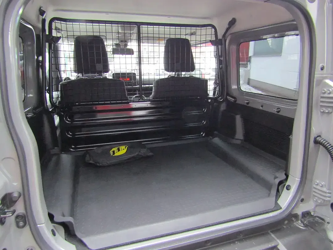 Suzuki Jimny 1.5 4x4 Comfort - Thumbnail 13