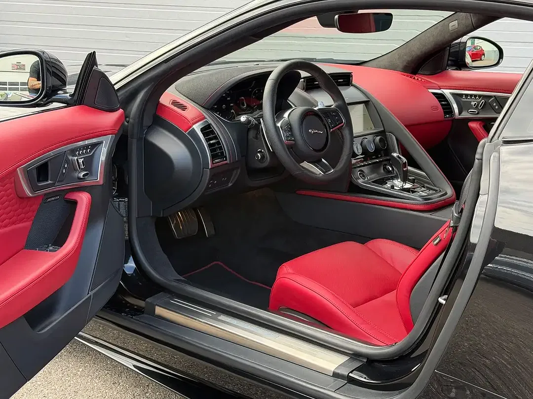 Jaguar F-Type P450 Coupe R-Dynamic - Thumbnail 8