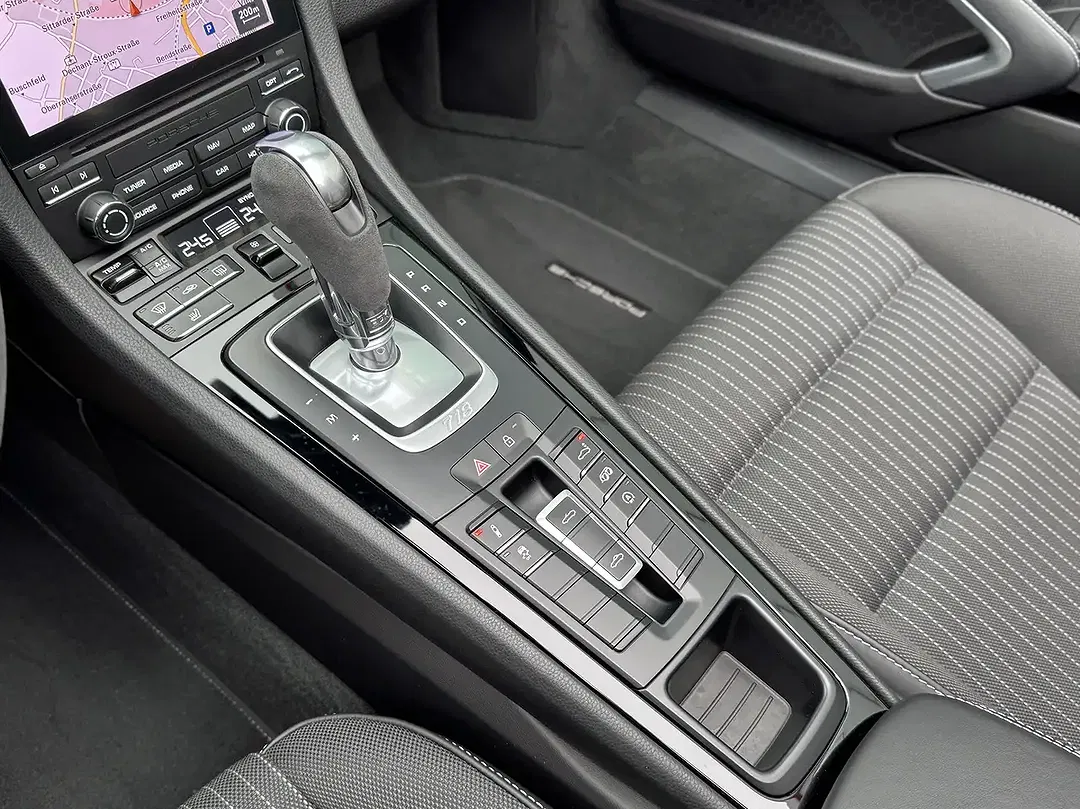 Porsche 718 PDK - Thumbnail 10