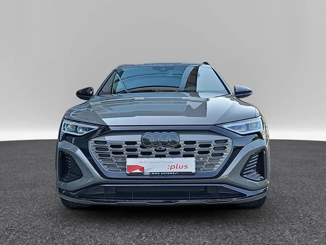 Audi Q8 e-tron 55 quattro Matrix LED S line - Thumbnail 3