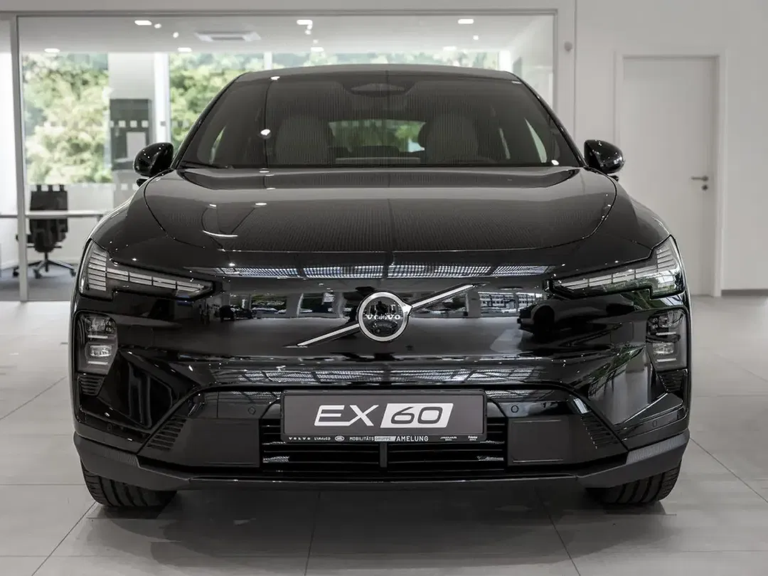 Volvo EX60 AWD Ultra - Thumbnail 3