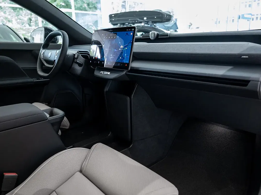 Volvo EX60 AWD Ultra - Thumbnail 5