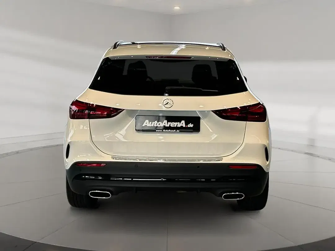 Mercedes-Benz GLA 220 4MATIC AMG MBUX Night - Thumbnail 4