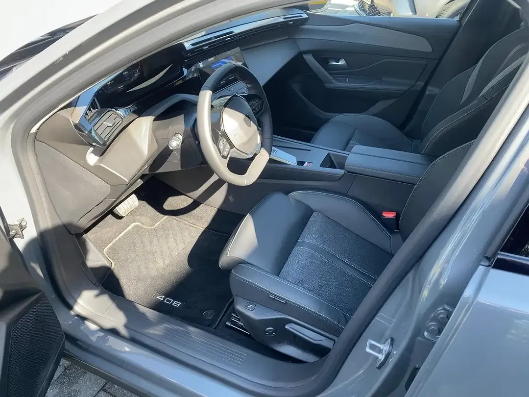 Peugeot 408 225 Allure - Thumbnail 8