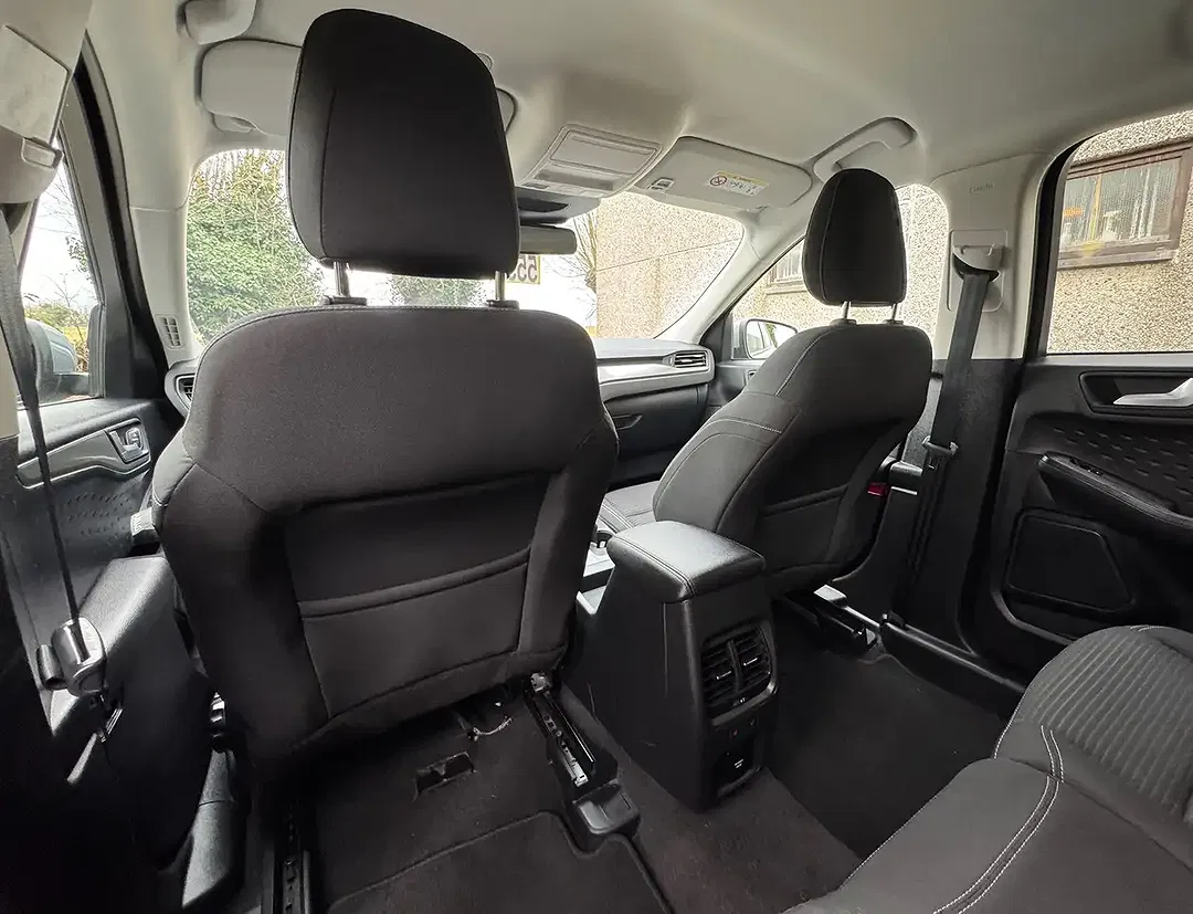 Ford Kuga PHEV Titanium - Thumbnail 14